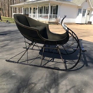 Albany Sleigh-Side View